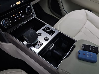 2022 LAND Rover RANGE ROVER — миниатюра 12