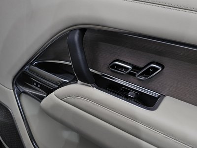 2022 LAND Rover RANGE ROVER — миниатюра 38