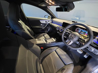 MERCEDES-BENZ CLA - 8