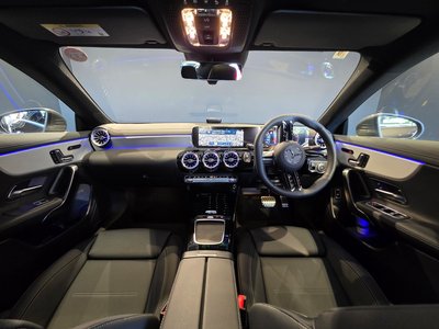 MERCEDES-BENZ CLA - 6