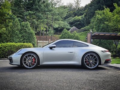 صورة 6 لـ 2021 Porsche 911