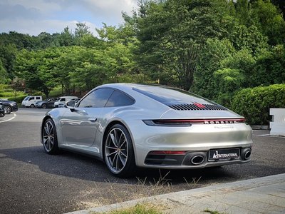 صورة 8 لـ 2021 Porsche 911