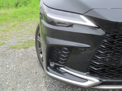 2023 LEXUS RX photo 5