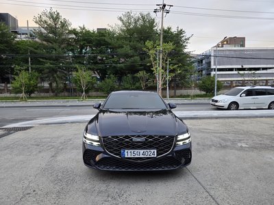 GENESIS G80 (RG3) - 1
