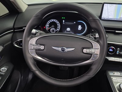 2022 Genesis GV70 — миниатюра 13
