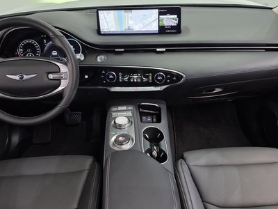 صورة 5 لـ 2022 Genesis GV70