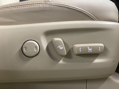 TOYOTA LAND CRUISER PRADO - 9