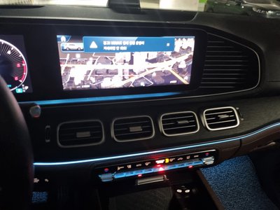 MERCEDES-BENZ GLE - 10