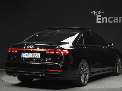 AUDI A8 - 3