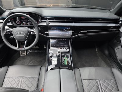AUDI A8 - 5