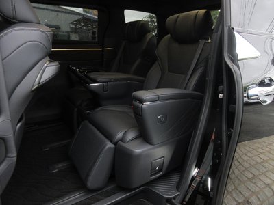 صورة مصغرة 29 لـ 2025 Toyota VELLFIRE