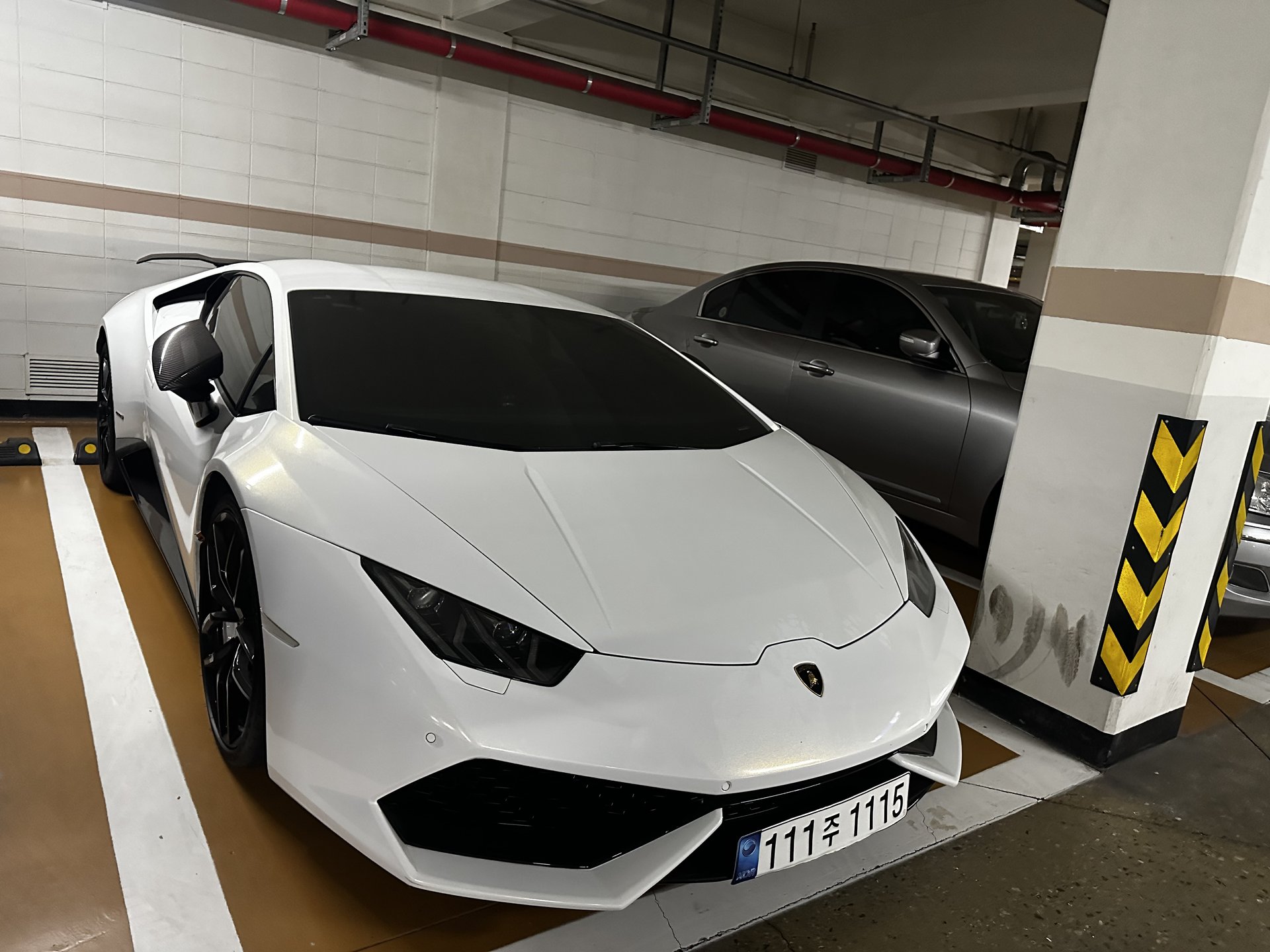 LAMBORGHINI HURACAN - View 1