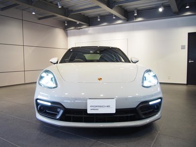 PORSCHE PANAMERA - 2