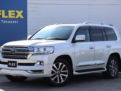 TOYOTA LAND CRUISER 200