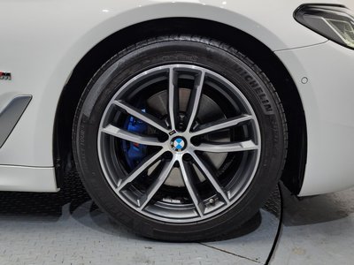 صورة 6 لـ 2022 BMW 5 SERIES
