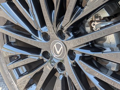 صورة مصغرة 13 لـ 2023 Lexus RZ