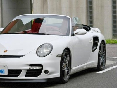 PORSCHE 911 CABRIOLET - 3