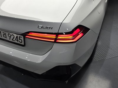 BMW 5 SERIES - 10