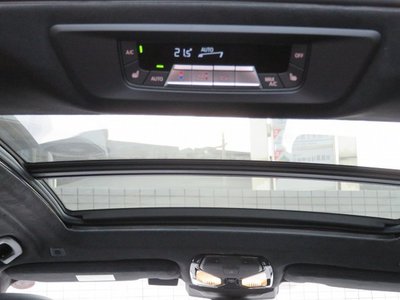 2025 BMW X7 — миниатюра 34