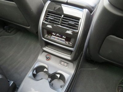 2025 BMW X7 — миниатюра 27