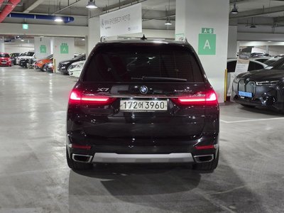BMW X7 - 3