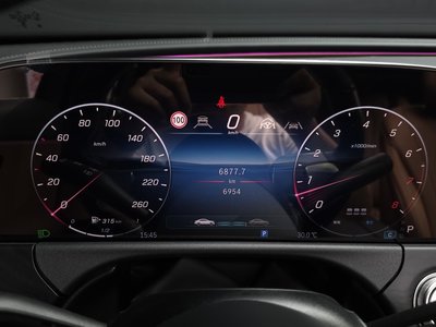 صورة مصغرة 11 لـ 2025 Mercedes-BENZ E-CLASS