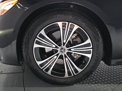 2025 Mercedes-BENZ E-CLASS 照片 6