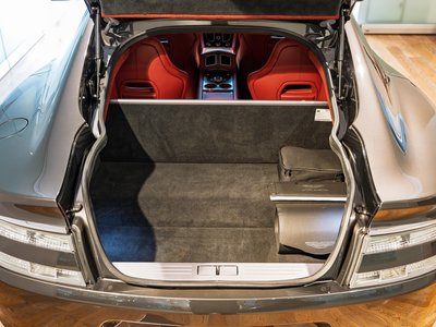 2018 Aston Martin RAPIDE — миниатюра 25