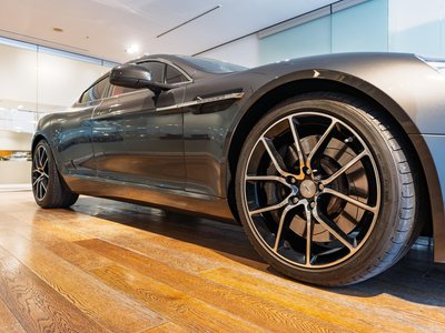 2018 Aston Martin RAPIDE — миниатюра 23