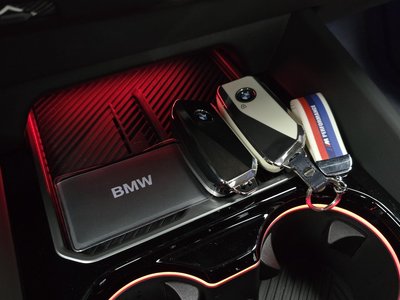 2025 BMW 5 SERIES thumbnail 23