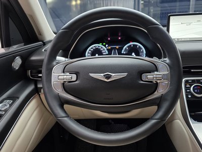 2022 Genesis GV80 thumbnail 13