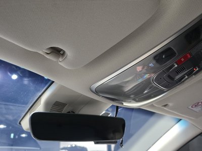 2022 Genesis GV80 thumbnail 17