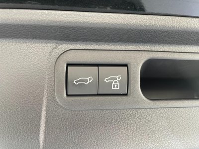 صورة مصغرة 33 لـ 2024 Lexus LM