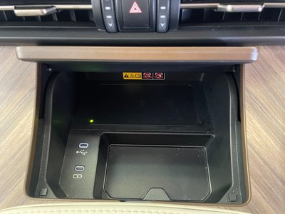 صورة مصغرة 46 لـ 2024 Lexus LM