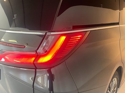 صورة مصغرة 25 لـ 2024 Lexus LM