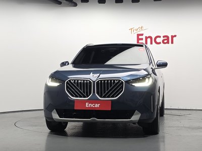 2025 BMW X3 照片 2