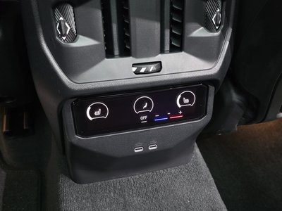 2025 BMW X3 — миниатюра 19