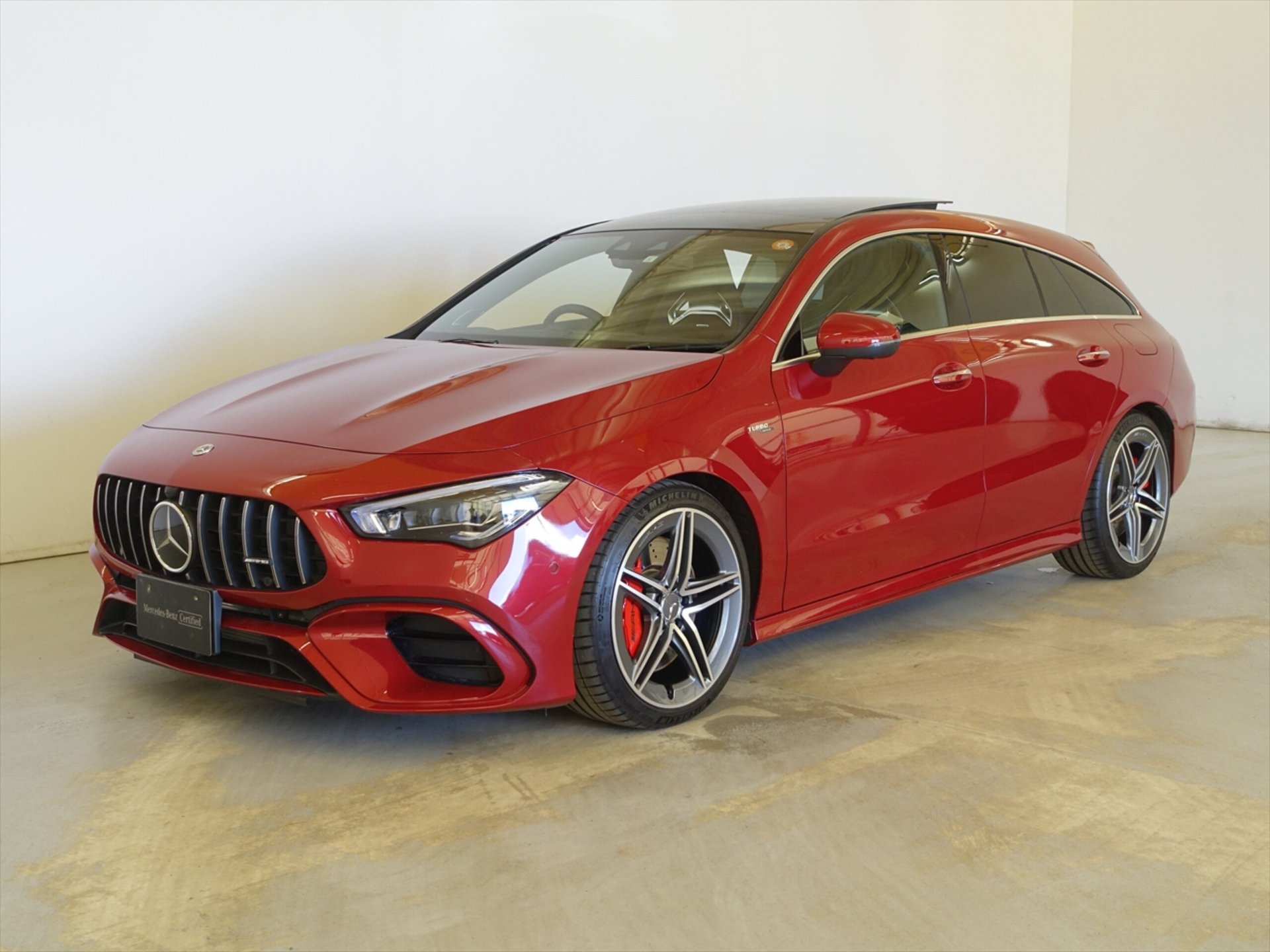 MERCEDES-BENZ CLA AMG - View 1