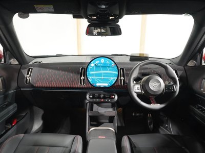 MINI MINI COUNTRYMAN - 4