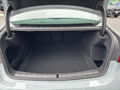 صورة مصغرة 24 لـ 2026 BMW 3 SERIES