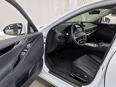 GENESIS G80 (RG3) - 10