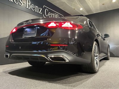 MERCEDES-BENZ E-CLASS - 10