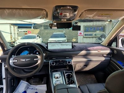 GENESIS GV80 - 8