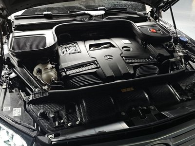 MERCEDES-BENZ GLS - 7