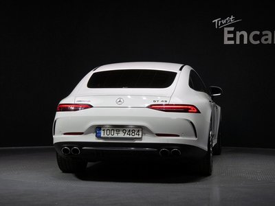 MERCEDES-BENZ AMG GT - 4