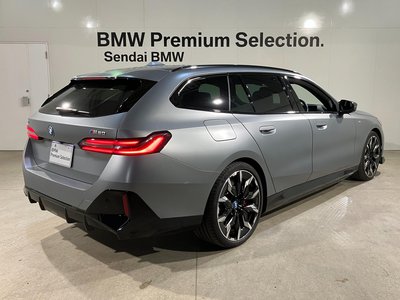 BMW I5 TOURING - 10