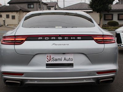 PORSCHE PANAMERA - 5