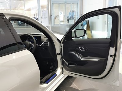 2025 BMW 3 SERIES 缩略图 24