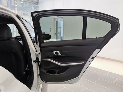 2025 BMW 3 SERIES 缩略图 44