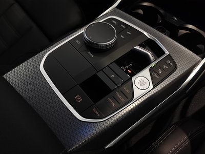 2025 BMW 3 SERIES 缩略图 38